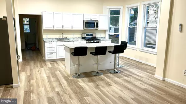 724 HUNTER ST, Gloucester City, NJ 08030