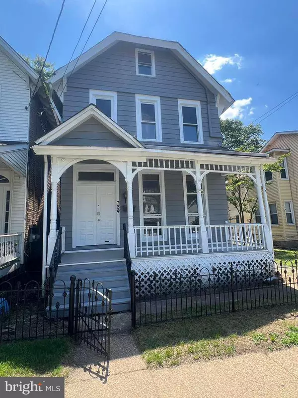 Gloucester City, NJ 08030,724 HUNTER ST