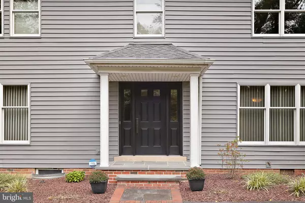 Wilmington, DE 19803,202 SADDLER LN