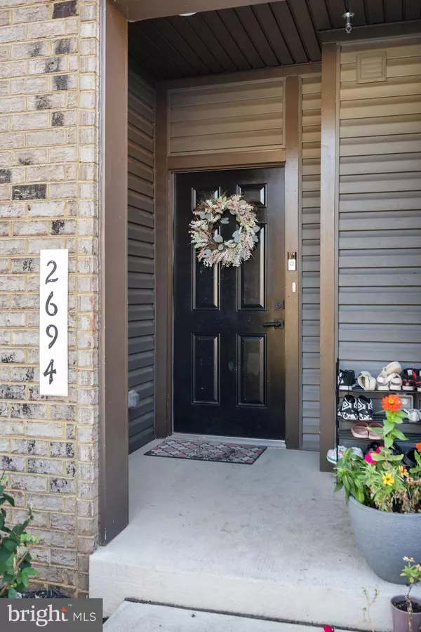 Herndon, VA 20171,2694 VELOCITY RD #33K