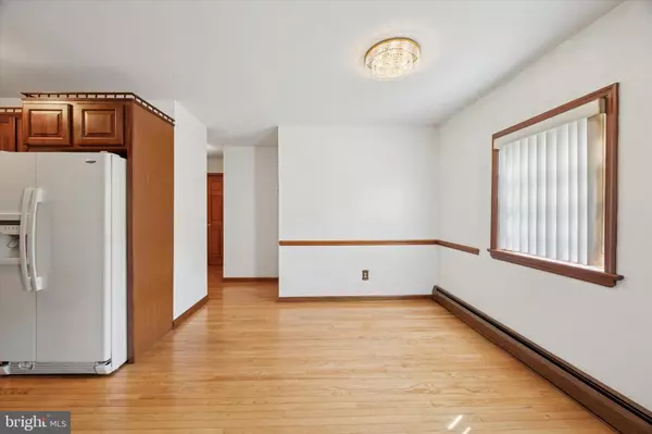 Swarthmore, PA 19081,354 S SWARTHMORE AVE #B-3