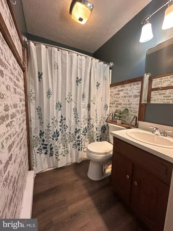 Chambersburg, PA 17201,52 NOTTINGHAM DRIVE