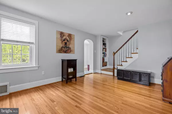 Newtown, PA 18940,532 E PENN ST