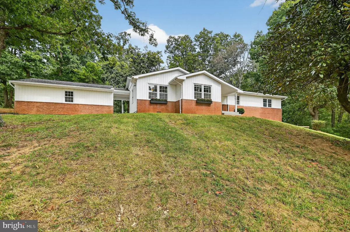 Broad Run, VA 20137,5084 FAIRVIEW LN