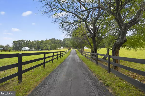 Broad Run, VA 20137,5084 FAIRVIEW LN