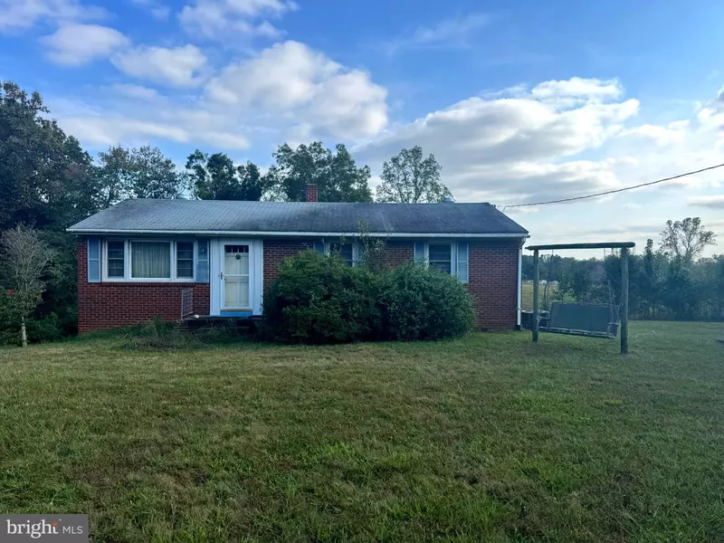5424 N SEMINOLE TRL, Brightwood, VA 22715