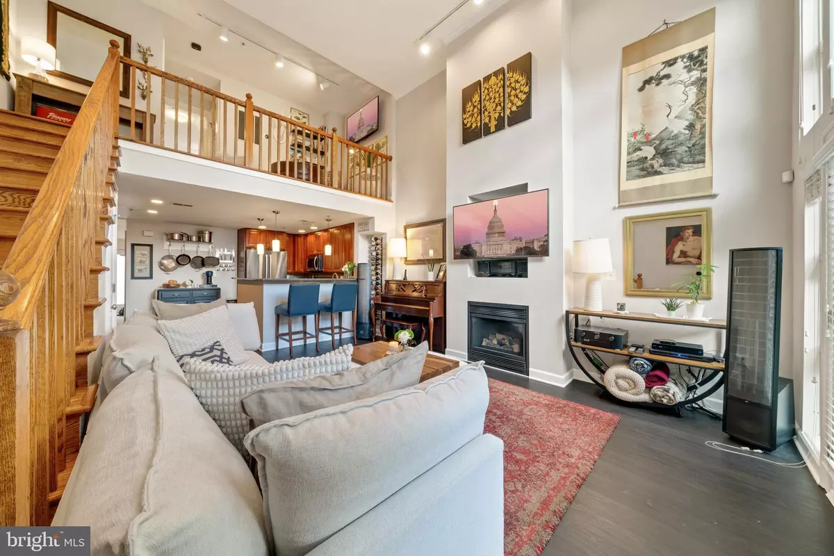 Washington, DC 20003,524 15TH ST SE #A