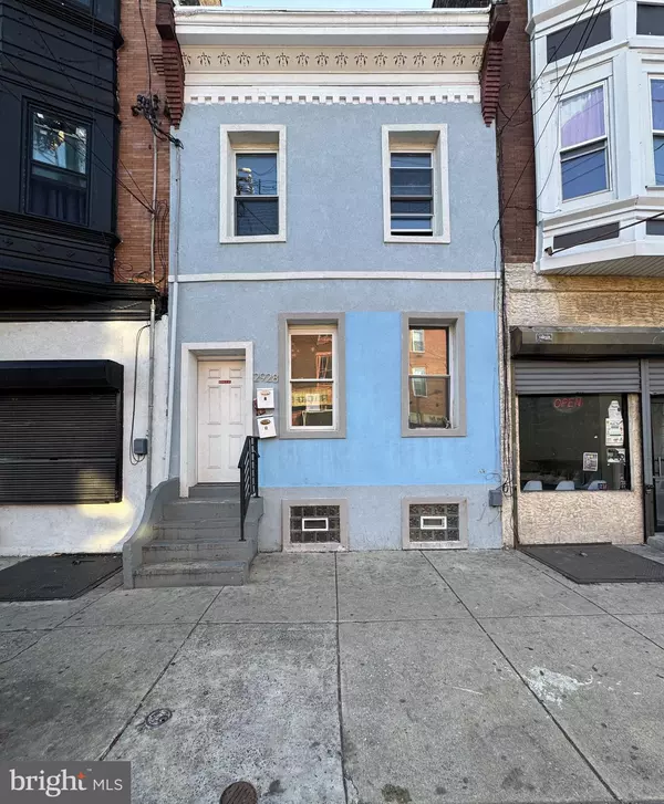 2928 RIDGE AVE, Philadelphia, PA 19121
