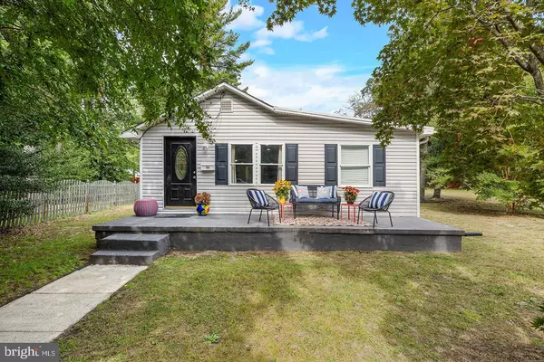 109 E 11TH AVE, Pine Hill, NJ 08021