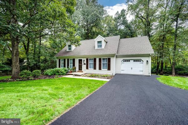 Fleetwood, PA 19522,19 WHITE OAK DR