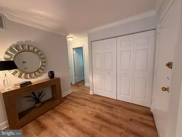 Baltimore, MD 21212,323 HOMELAND SOUTHWAY #2B