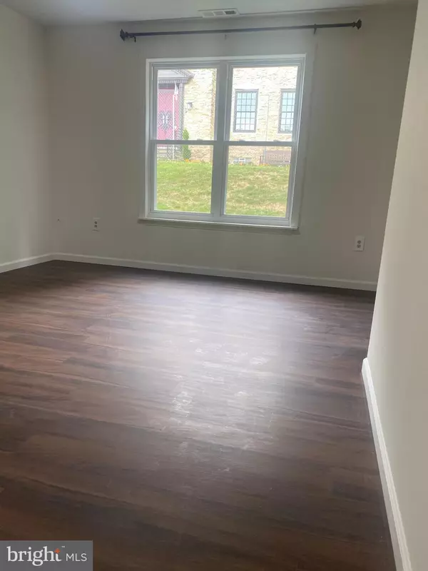 Philadelphia, PA 19136,3324 WILLITS RD #16 A