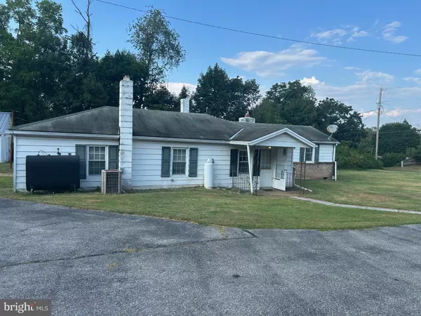 2410 GRANITE STATION RD, Gettysburg, PA 17325