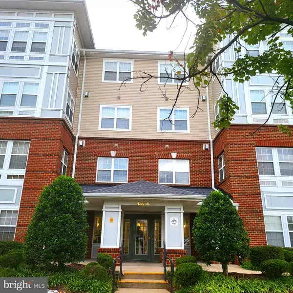 Upper Marlboro, MD 20774,13216 FOX BOW DR #403