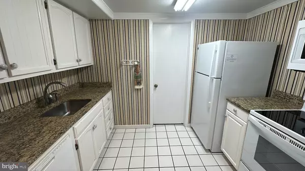 Dewey Beach, DE 19971,2 MCKINLEY AVE #108