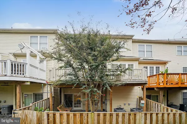 Chantilly, VA 20152,25857 KIRKWOOD SQ