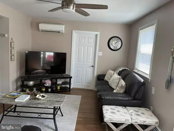 Margate City, NJ 08402,207 N HARDING AVE #A