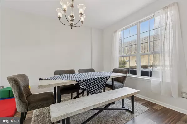 Philadelphia, PA 19128,6709 CINNAMON DR