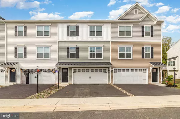 157 COPPERLEAF DR, Mechanicsburg, PA 17050