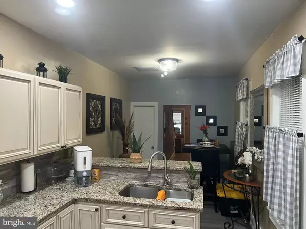 Reading, PA 19601,1416 CHURCH ST