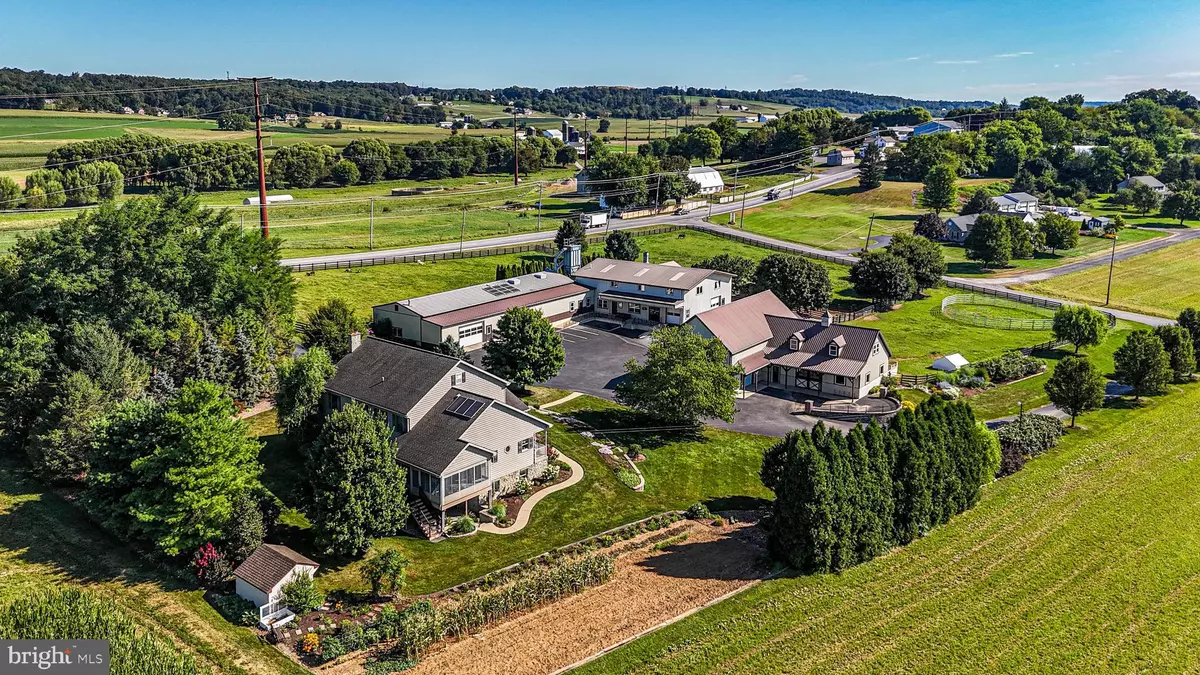 Morgantown, PA 19543,112 MAXWELL HILL RD