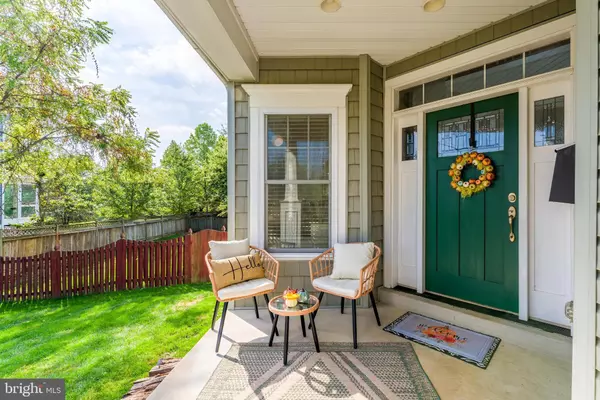 Falls Church, VA 22046,998 RAILROAD AVE