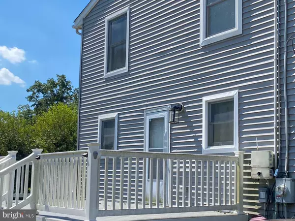 3311 CEDARVILLE RD, Millville, NJ 08332