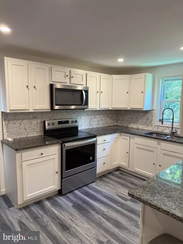 Millville, NJ 08332,3311 CEDARVILLE RD