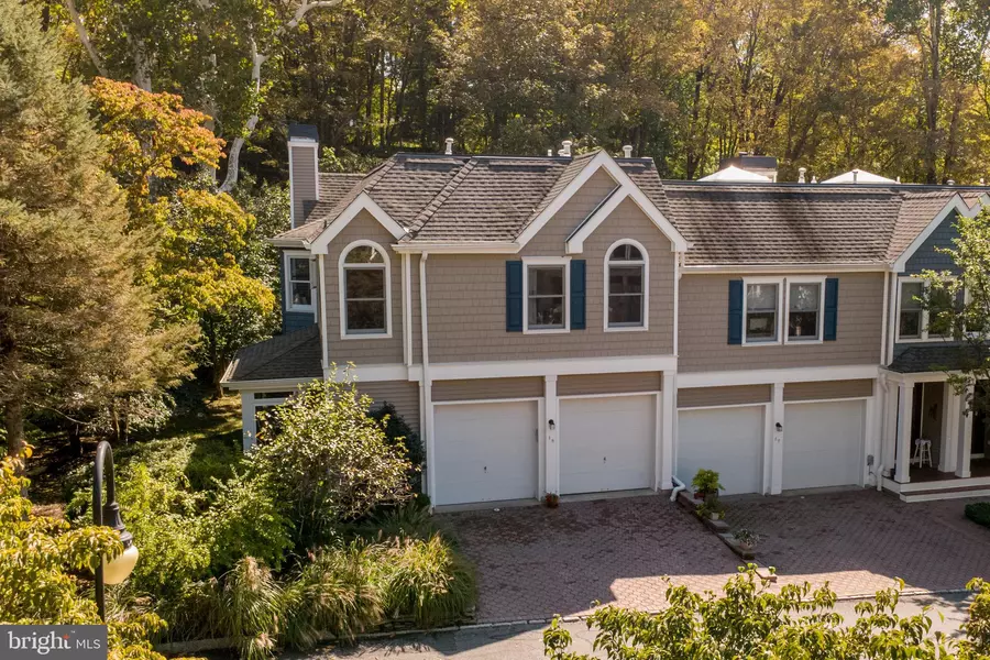 18 ROCK CREEK WOODS, Lambertville, NJ 08530