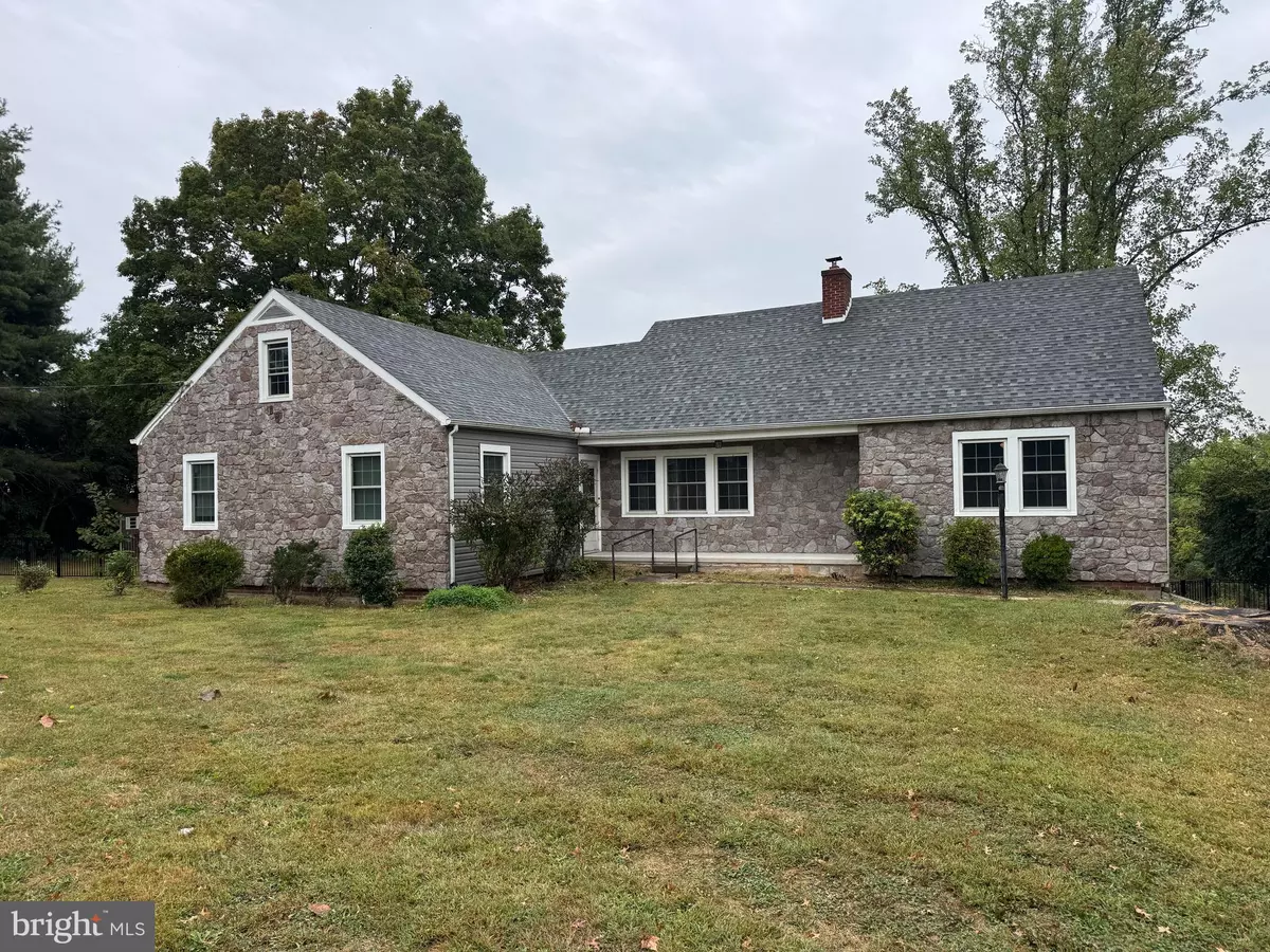 Chambersburg, PA 17202,2381 LINCOLN WAY WEST