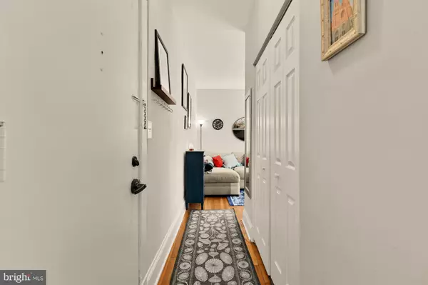 Washington, DC 20016,3022 WISCONSIN AVE NW #208