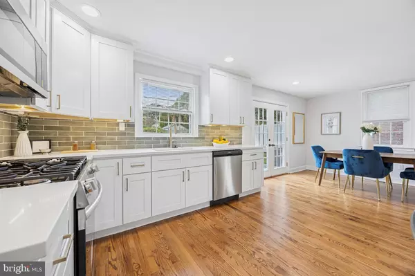 Philadelphia, PA 19128,7708 LAWNTON ST