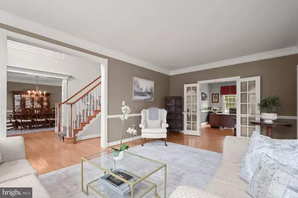 Rockville, MD 20853,16401 HILLCROFT DR