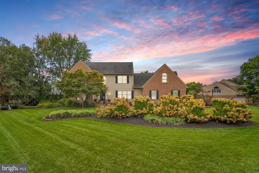 2757 PRIMROSE LN, York, PA 17402