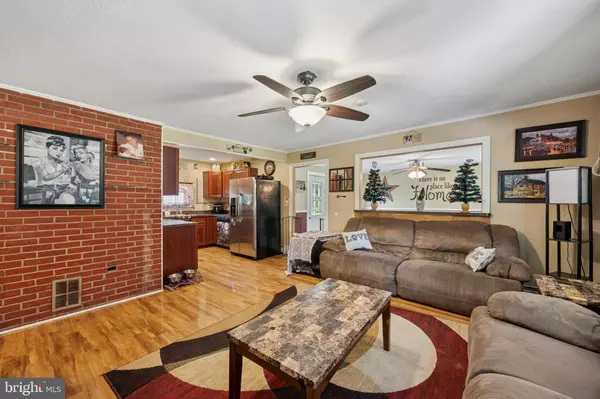 Levittown, PA 19054,14 NEPTUNE LN