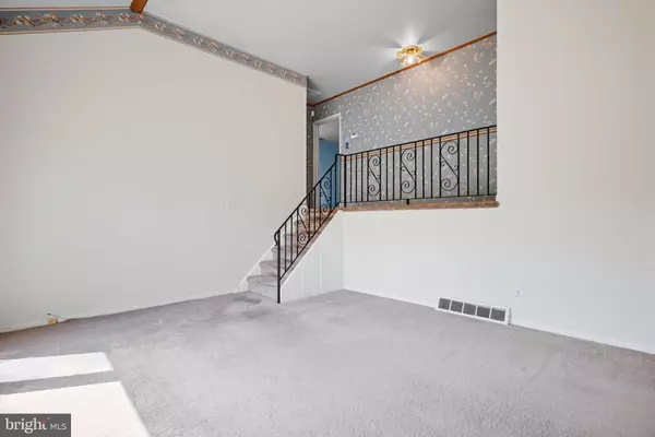 Warminster, PA 18974,551 REVOLUTIONARY WAY