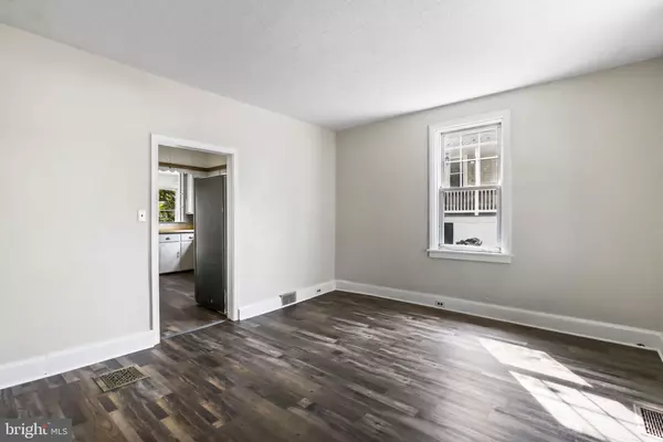 Spring City, PA 19475,146 HALL ST
