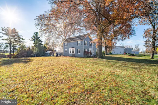 York, PA 17404,550 E CANAL RD