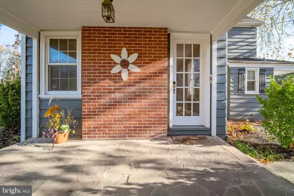 York, PA 17404,550 E CANAL RD