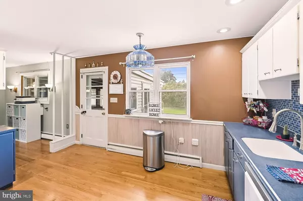 Emmaus, PA 18049,1 E PINE ST