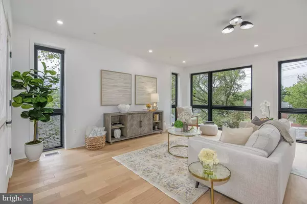 Takoma Park, MD 20912,6419 EASTERN AVE