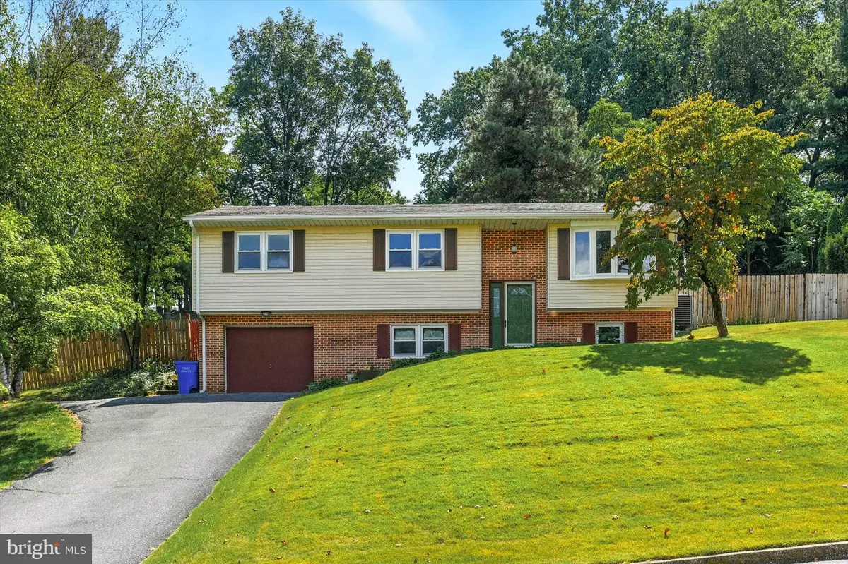 Harrisburg, PA 17111,6151 HOCKER DR