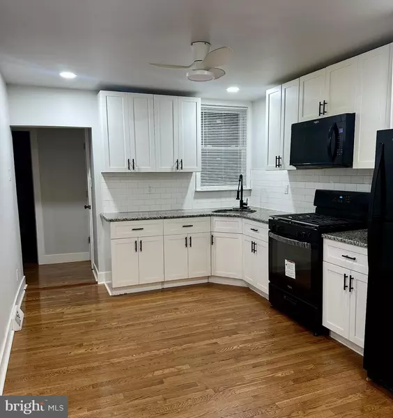 53 N KEYSTONE AVE, Upper Darby, PA 19082