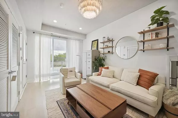 Washington, DC 20011,4016 GEORGIA AVE NW #4