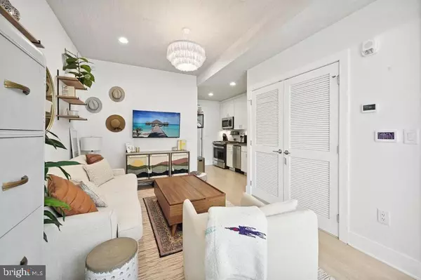 Washington, DC 20011,4016 GEORGIA AVE NW #4