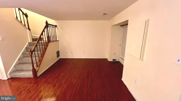 Centreville, VA 20120,14316 JOHNNY MOORE CT