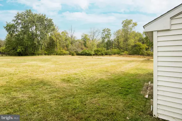 North Wales, PA 19454,1449 W LAMPLIGHTER LN