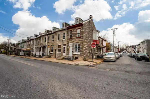 Reading, PA 19602,933 COTTON ST