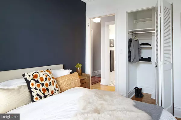 1520-28 SPRUCE ST #210, Philadelphia, PA 19102