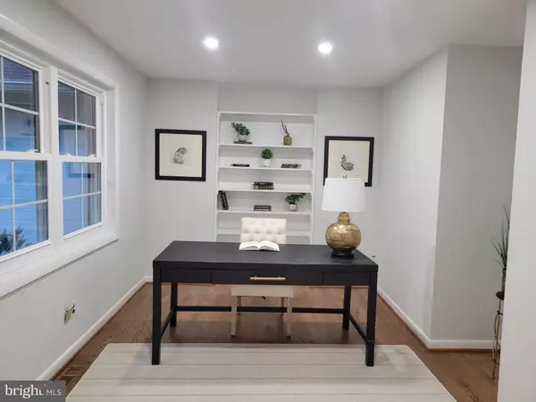 Owings Mills, MD 21117,10902 BARONET RD